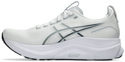 ASICS GEL-KAYANO 32 跑鞋 白色/纯银色 1011C052-100 Shop ASICS GEL-KAYANO 32 跑鞋 白色/纯银色 1011C052-100
