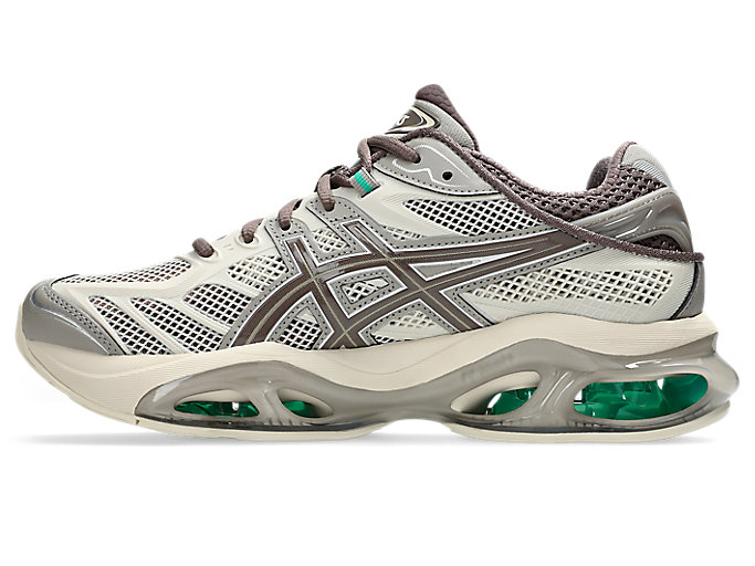 Shop ASICS GEL-KINETIC 2.0 慢跑鞋 可可粉/燕麥色 1203A678-201