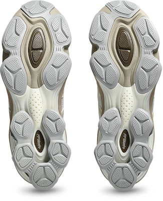 아식스 젤 키네틱 플루언트 러닝화 화이트/마지판 1203A591-102 Sizing 아식스 젤 키네틱 플루언트 러닝화 화이트/마지판 1203A591-102