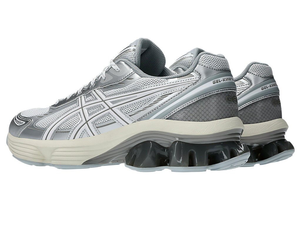 Shop ASICS GEL-KINETIC FLUENT Chaussures de Running Blanc/Blanc 1203A591-101