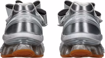 Shop ASICS Gel-Kinetic Fluent SHUSHU/TONG Plata Pura 1203A915-020