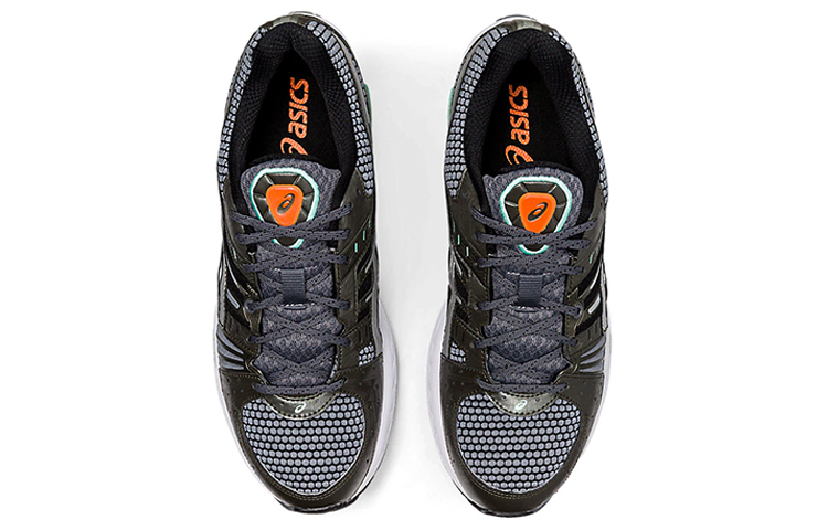 Shop ASICS Gel-Kinsei OG Plateado/Negro 1021A212-020