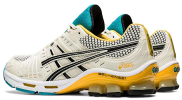 Shop Asics Gel-Kinsei OG 輕便低筒運動鞋 米白黑