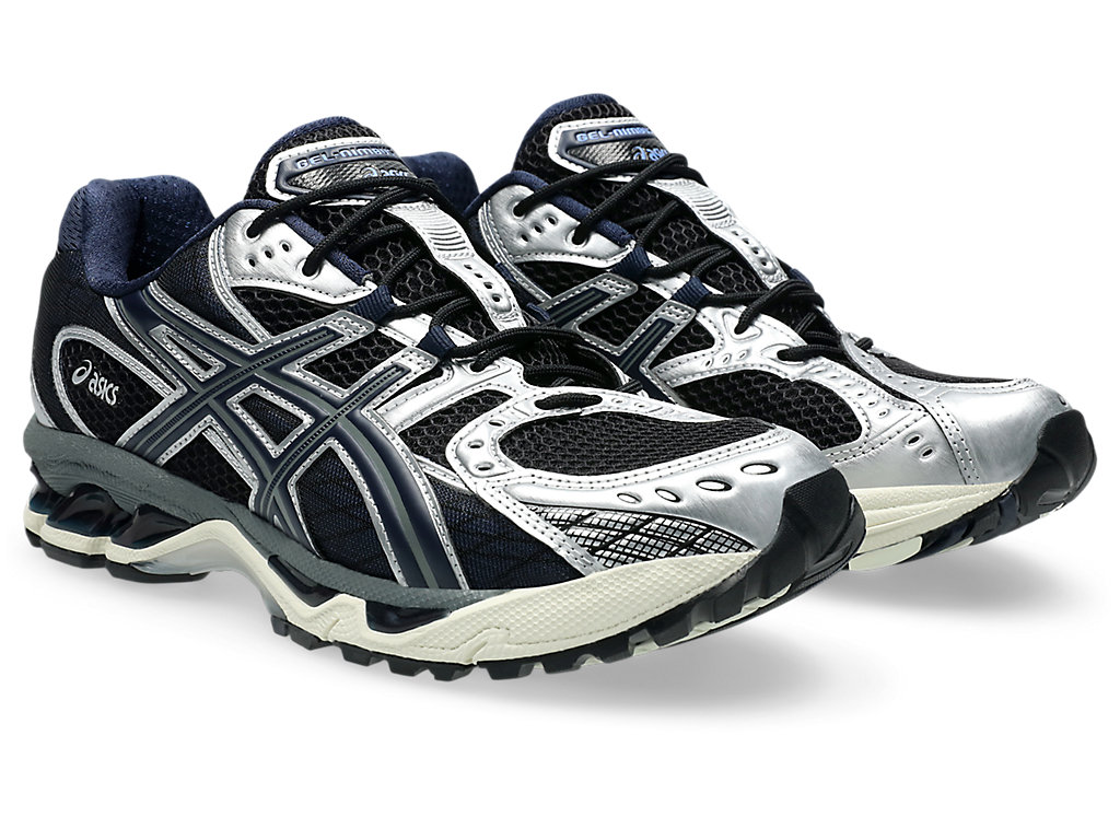 Lookbook ASICS GEL-NIMBUS 10.1 跑鞋 1203A543-003