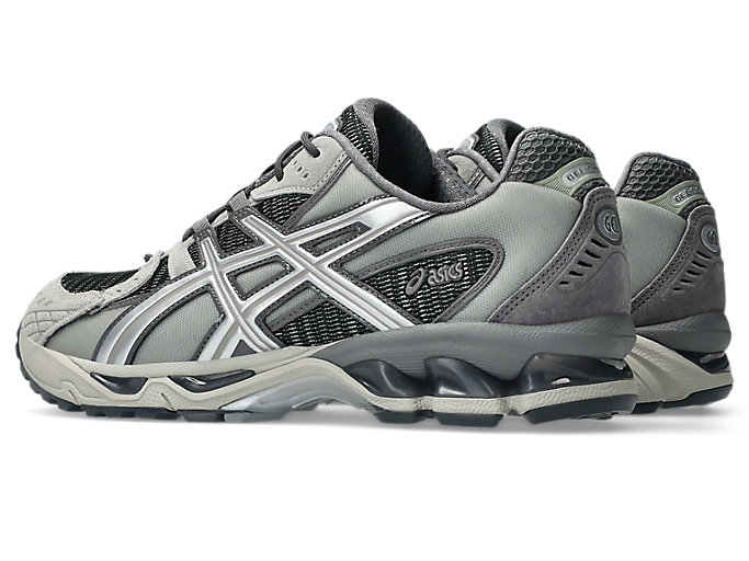 Lookbook 亚瑟士 GEL-NIMBUS 10.1 跑鞋 冰川灰/纯银 1203A914-020