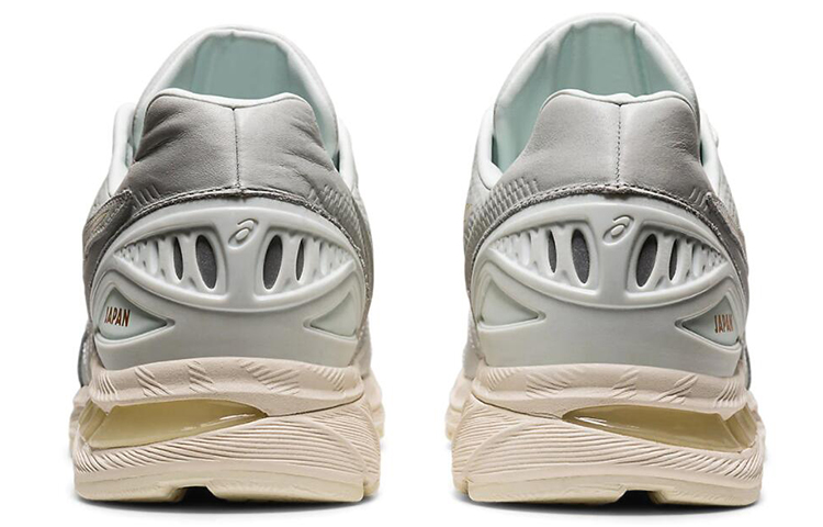 Purchase ASICS Gel-Nimbus 20 Kelabu/Putih 1201A197-400