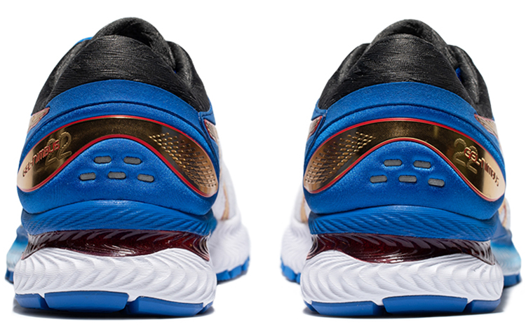 Shop ASICS Gel-Nimbus 22 Gundam 'Blanco Azul' 1011B285-100