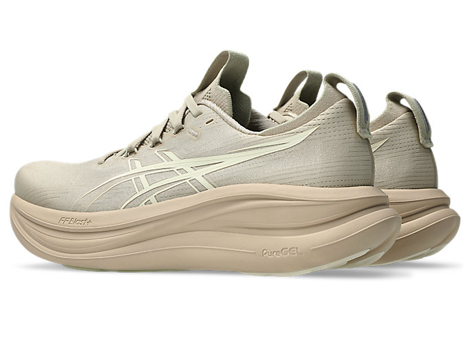 Shop ASICS GEL-NIMBUS 28 跑鞋 羽灰/奶油 1011C127-021