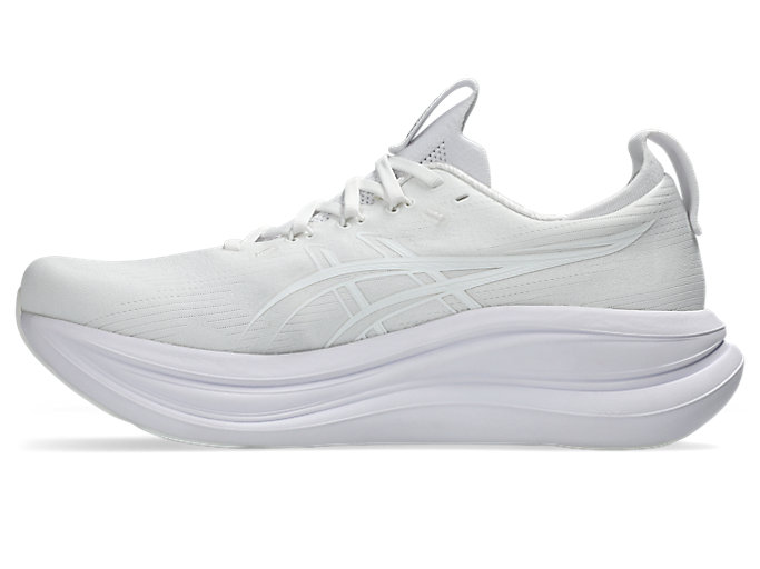 Shop アシックス GEL-NIMBUS 28 ランニングシューズ ホワイト/ホワイト 1011C127-100
