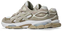 Lookbook 아식스 젤-NYC 2.0 러닝화 화이트/페더 그레이 1203A895-102