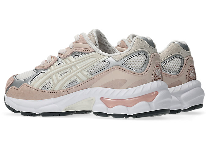Lookbook ASICS GEL-NYC PS 童鞋 粉色/奶油配色運動鞋 1204A176-700