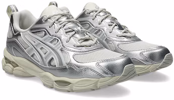 Order ASICS GEL-NYC RGD 跑鞋 奶油色/純銀色 1203A999-100