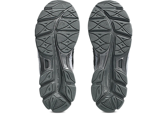 Sizing ASICS GEL-NYC Running Shoes Black/Cement Grey 1203A897-001