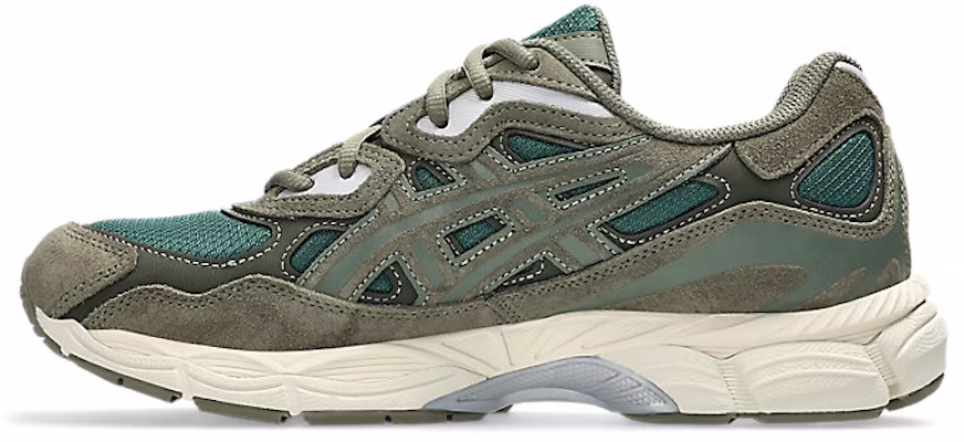 ASICS GEL-NYC ランニングシューズ グローブ/オリーブキャンバス 1203A739-300 Shop ASICS GEL-NYC ランニングシューズ グローブ/オリーブキャンバス 1203A739-300