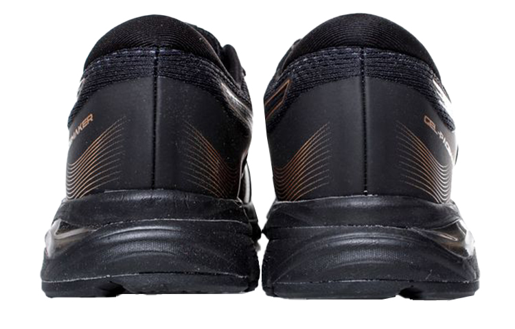 Shop ASICS Gel-Pacemaker ''Schwarz Gold'' 1011B102-001