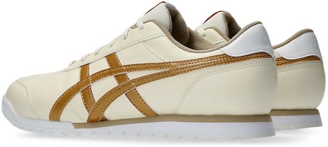 ASICS Gel-Preshot Classic 4 'Birch Pure Gold' Emas Murni Berwarna Birch 1113A054-200 Lookbook ASICS Gel-Preshot Classic 4 'Birch Pure Gold' Emas Murni Berwarna Birch 1113A054-200