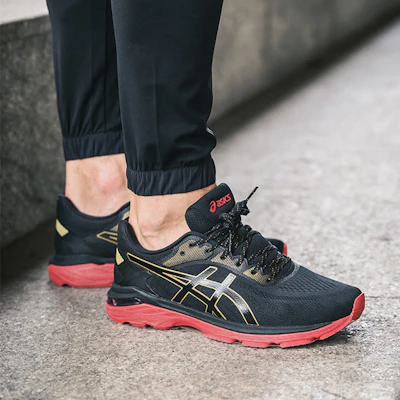 ASICS Gel-Pursue 5 Noir/Rouge 1011A615-003 Sizing ASICS Gel-Pursue 5 Noir/Rouge 1011A615-003