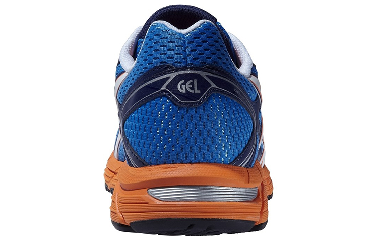 Shop 亚瑟士 Gel-Pursuit 2 '蓝白' 运动鞋 T4C4N-4201
