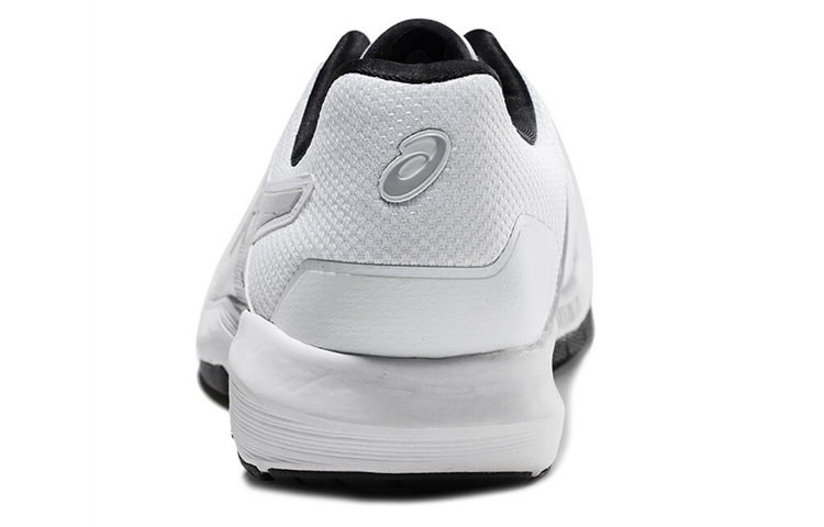 Shop Asics Gel-Quest FF LE 低筒 跑步鞋 男款 白灰