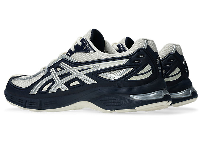 Lookbook ASICS GEL-SD-LYTE Running Shoes Midnight/Cream 1203A886-400