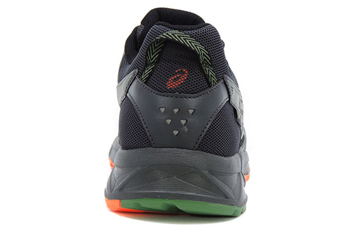 Shop Asics Gel-Sonoma 3 G-Tx 減震防滑運動跑步鞋 黑綠拼色