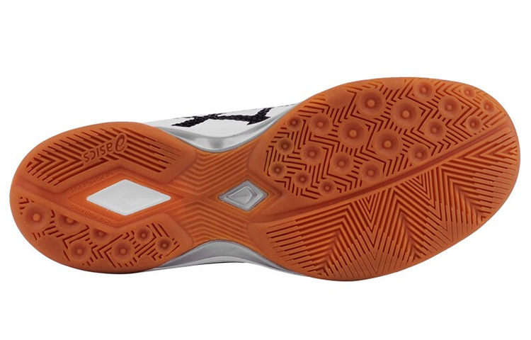 Shop 亚瑟士Gel-Tactic白色运动鞋 1051A025-126