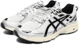 Lookbook ASICS Gel-Venture 6 'Putih Hitam Perak' 1203A545-100