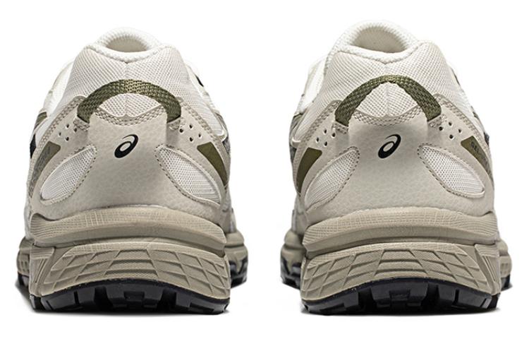 Shop ASICS Gel-Venture 6 'Putih Hijau' 1011B550-104