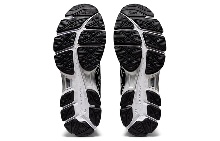 Details for ASICS Gel-Ziruss 3 MX Schwarz/Weiß 1011A843-002