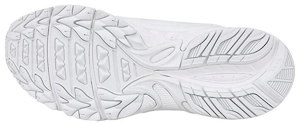 ASICS Gel-100 TR 'White Red' 1023A012-105 Lookbook ASICS Gel-100 TR 'White Red' 1023A012-105