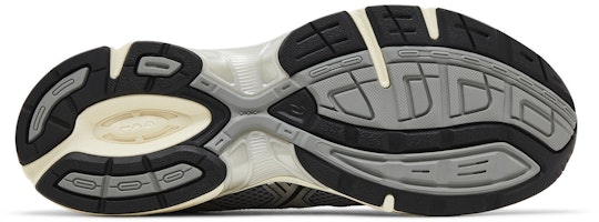 アシックス ゲル 1130 ''クレイグレー ピュアシルバー'' 1201A256-026 Shop アシックス ゲル 1130 ''クレイグレー ピュアシルバー'' 1201A256-026