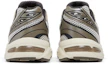 Sizing ASICS Gel 1130 Édition Corée ''Birch Dark Taupe'' 1201A995-200