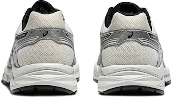 亚瑟士 Gel Contend 4 "亮眼白银" 1011B937-103 Shop 亚瑟士 Gel Contend 4 "亮眼白银" 1011B937-103