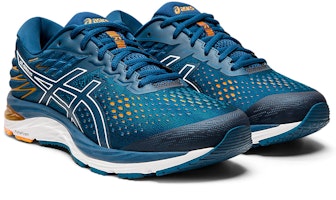 亞瑟士 Gel Cumulus 21 'Mako Blue' 1011A551-400 Lookbook 亞瑟士 Gel Cumulus 21 'Mako Blue' 1011A551-400