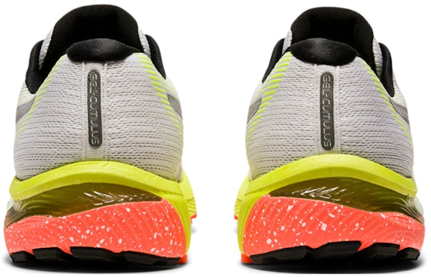 아식스 젤 쿠뮬러스 22 라이트쇼 '화이트 퓨어 실버' 1011B074-100 Lookbook 아식스 젤 쿠뮬러스 22 라이트쇼 '화이트 퓨어 실버' 1011B074-100