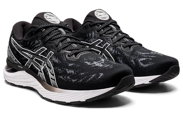 Lookbook ASICS Gel Cumulus 23 4E Wide 'Hitam Putih' 1011B011-001