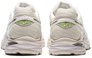 アシックス ゲルフラックス4 ネイビー 1011A614-202 Lookbook アシックス ゲルフラックス4 ネイビー 1011A614-202