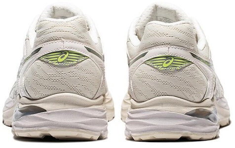 亚瑟士 Gel-Flux 4 海军蓝配色 1011A614-202 Lookbook 亚瑟士 Gel-Flux 4 海军蓝配色 1011A614-202