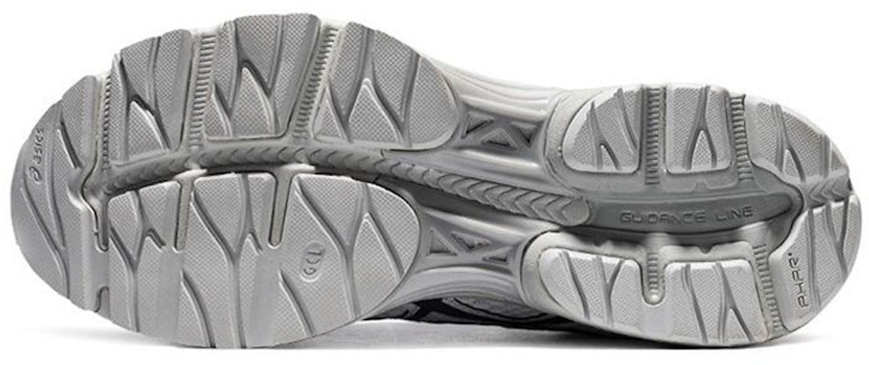 Asics Gel-Flux 4 防滑減震透氣 低筒 跑步鞋 男款 灰色 Shop Asics Gel-Flux 4 防滑減震透氣 低筒 跑步鞋 男款 灰色