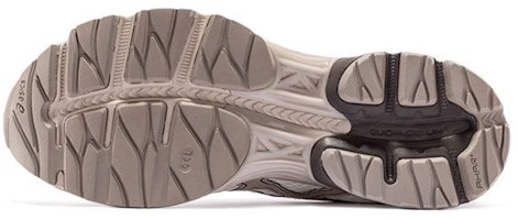 아식스 젤-플럭스4 내구성 통기성 쿠셔닝 갈색 1011A614-107 Shop 아식스 젤-플럭스4 내구성 통기성 쿠셔닝 갈색 1011A614-107