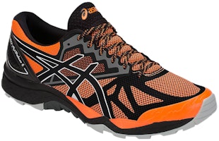 ASICS GEL-FujiTrabuco 6 Hitam/Oren T7E4N-800 Lookbook ASICS GEL-FujiTrabuco 6 Hitam/Oren T7E4N-800