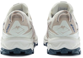 아식스 젤-후지트라부코 8 '화이트 라이트 브라운' 1011B256-100 Shop 아식스 젤-후지트라부코 8 '화이트 라이트 브라운' 1011B256-100