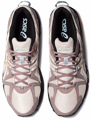 ASICS Gel-Kahana 8 Putih/Kelabu 1011B109-100 Lookbook ASICS Gel-Kahana 8 Putih/Kelabu 1011B109-100