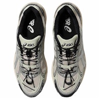 아식스 젤 카하나 TR V4 '크림 라이트 그린' 1203A716-100 Lookbook 아식스 젤 카하나 TR V4 '크림 라이트 그린' 1203A716-100