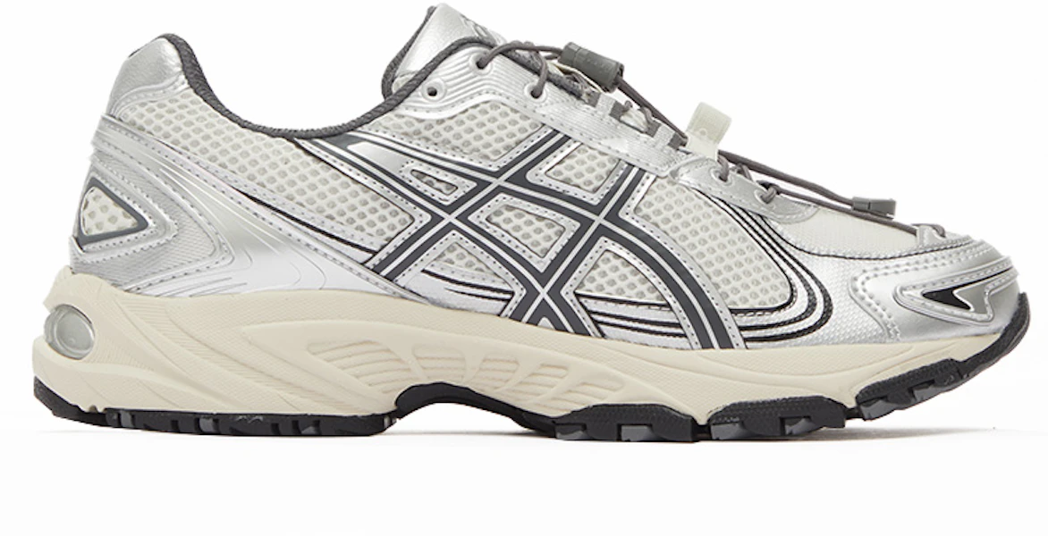 ASICS Gel Kahana TR V4 ''Zilver Wit'' 1203A497-200 Lookbook ASICS Gel Kahana TR V4 ''Zilver Wit'' 1203A497-200