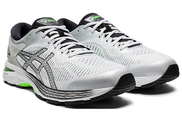 Lookbook アシックス ゲルカヤノ25 グレーグリーン 1011A726-020