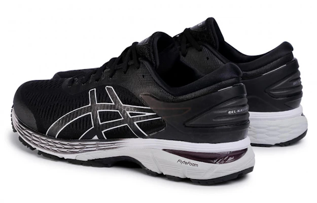 Asics Gel-Kayano 25 (2E寬版) 黑色 跑步鞋 Lookbook Asics Gel-Kayano 25 (2E寬版) 黑色 跑步鞋