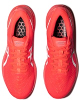 ASICS Gel Kayano 28 Lite-Show 'Flash Red' Merah Kilat 1011B341-700 Lookbook ASICS Gel Kayano 28 Lite-Show 'Flash Red' Merah Kilat 1011B341-700