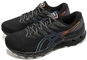 ASICS Gel Kayano 28 Lite Show 'Hitam' 1011B413-002 Lookbook ASICS Gel Kayano 28 Lite Show 'Hitam' 1011B413-002