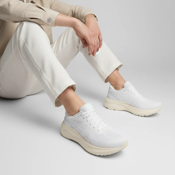 ASICS Gel Kayano 30 'Putih Off White' 1011B548-103 Order ASICS Gel Kayano 30 'Putih Off White' 1011B548-103